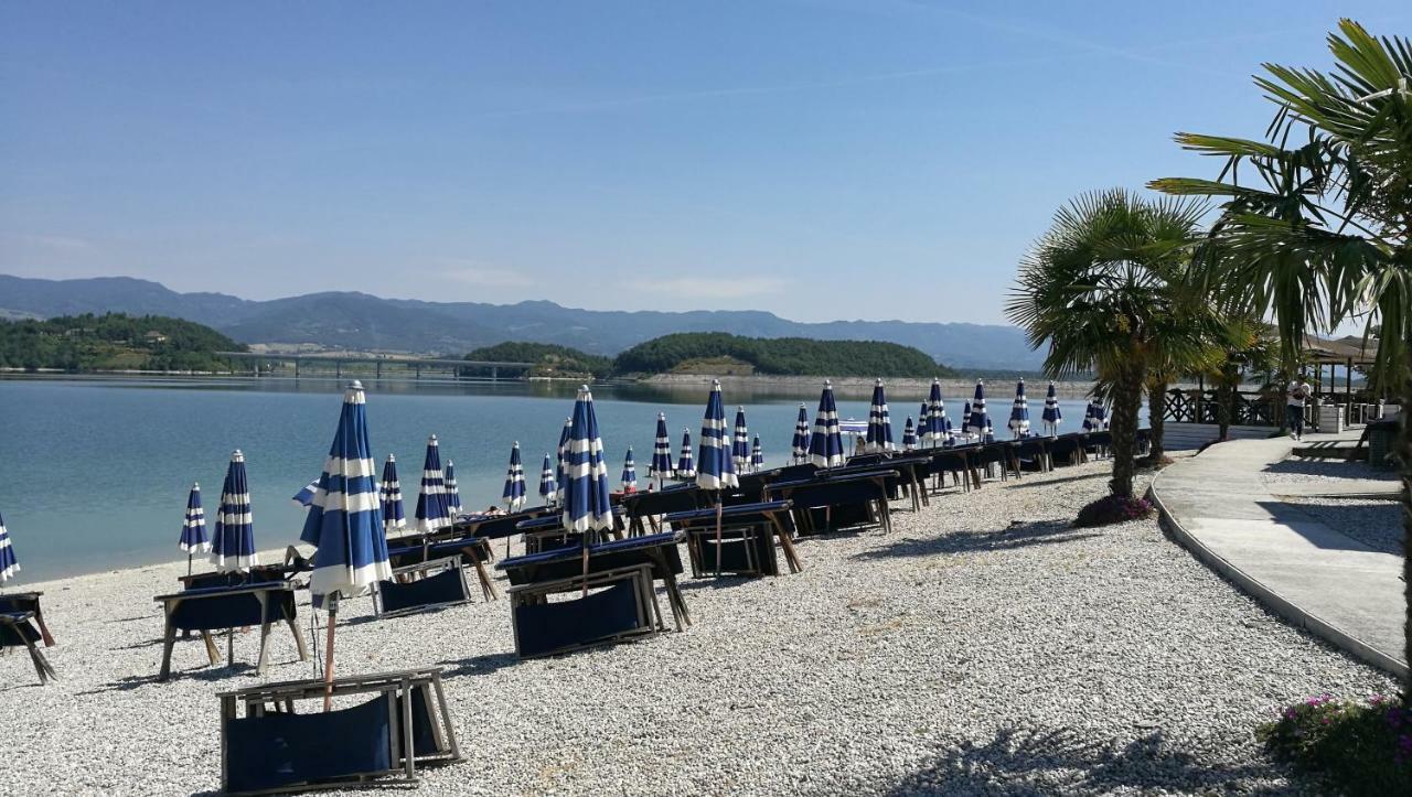 Attico A Barberino Di Mugello Lägenhet Exteriör bild
